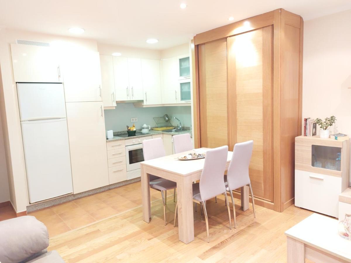Apartamento Vieiro Con Plaza Garaje Gratis Σαντιάγο ντε Κομποστέλα Εξωτερικό φωτογραφία