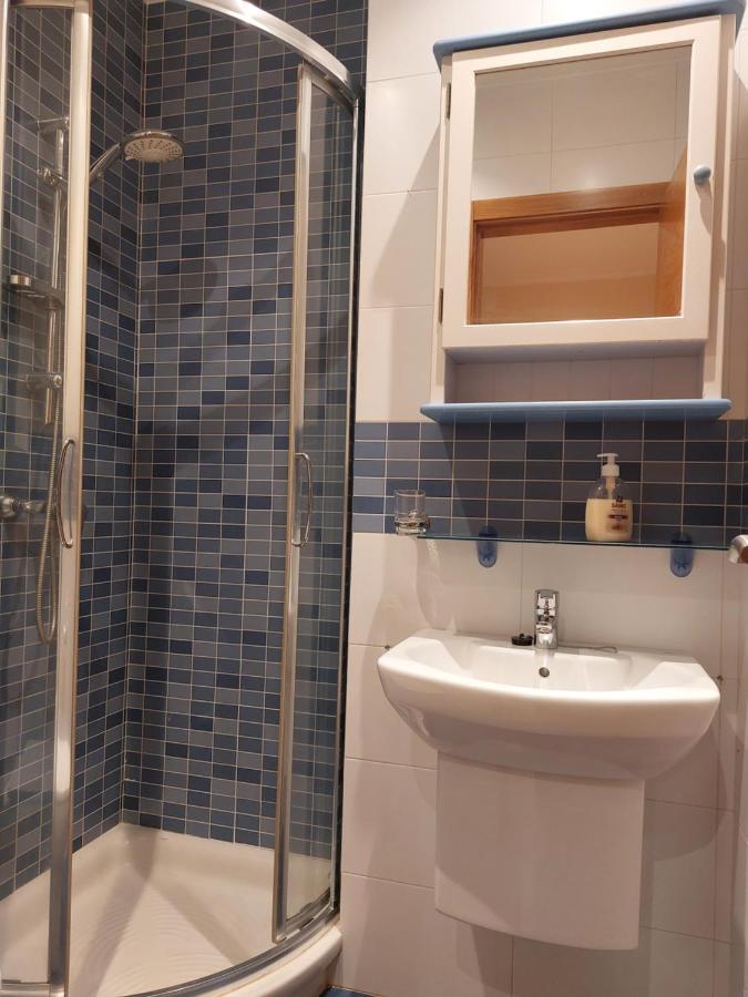 Apartamento Vieiro Con Plaza Garaje Gratis Σαντιάγο ντε Κομποστέλα Εξωτερικό φωτογραφία